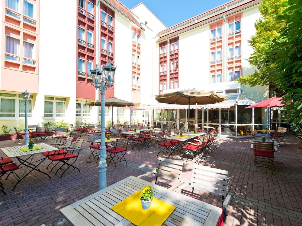 Achat Hotel Neustadt an der Weinstraße Exteriör bild