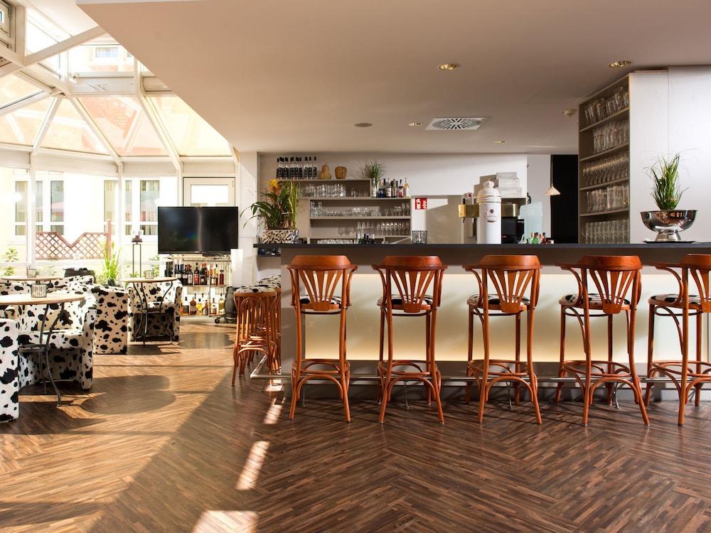 Achat Hotel Neustadt an der Weinstraße Exteriör bild