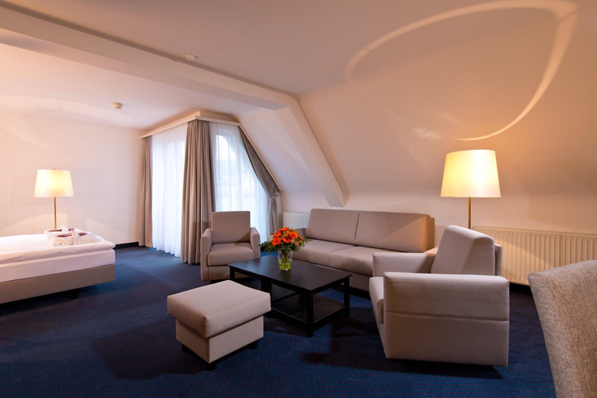 Achat Hotel Neustadt an der Weinstraße Exteriör bild