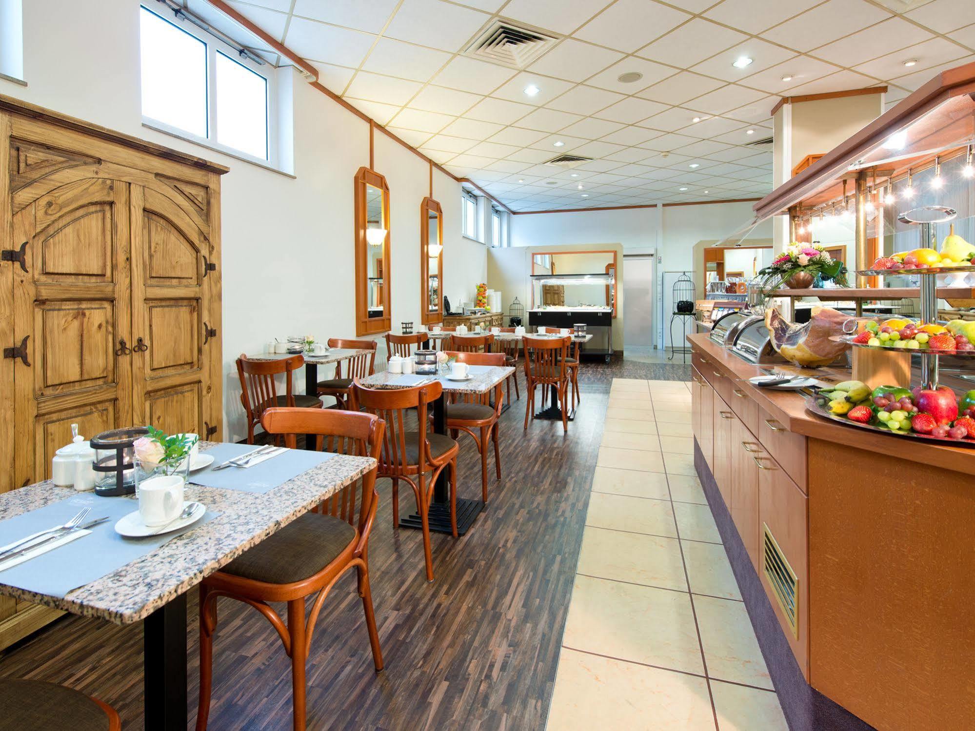 Achat Hotel Neustadt an der Weinstraße Exteriör bild
